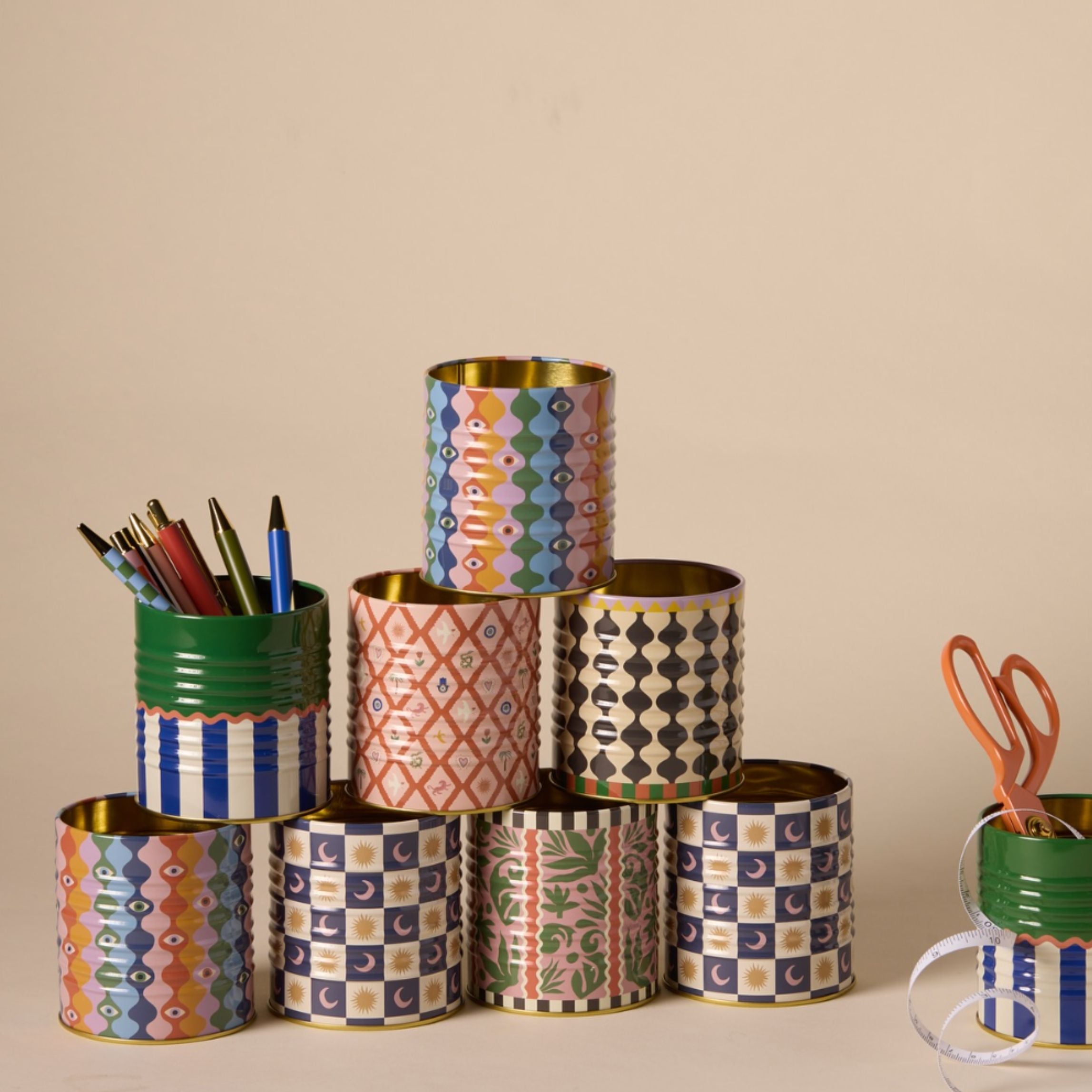 A Dopo Solid & Striped Storage Tin
