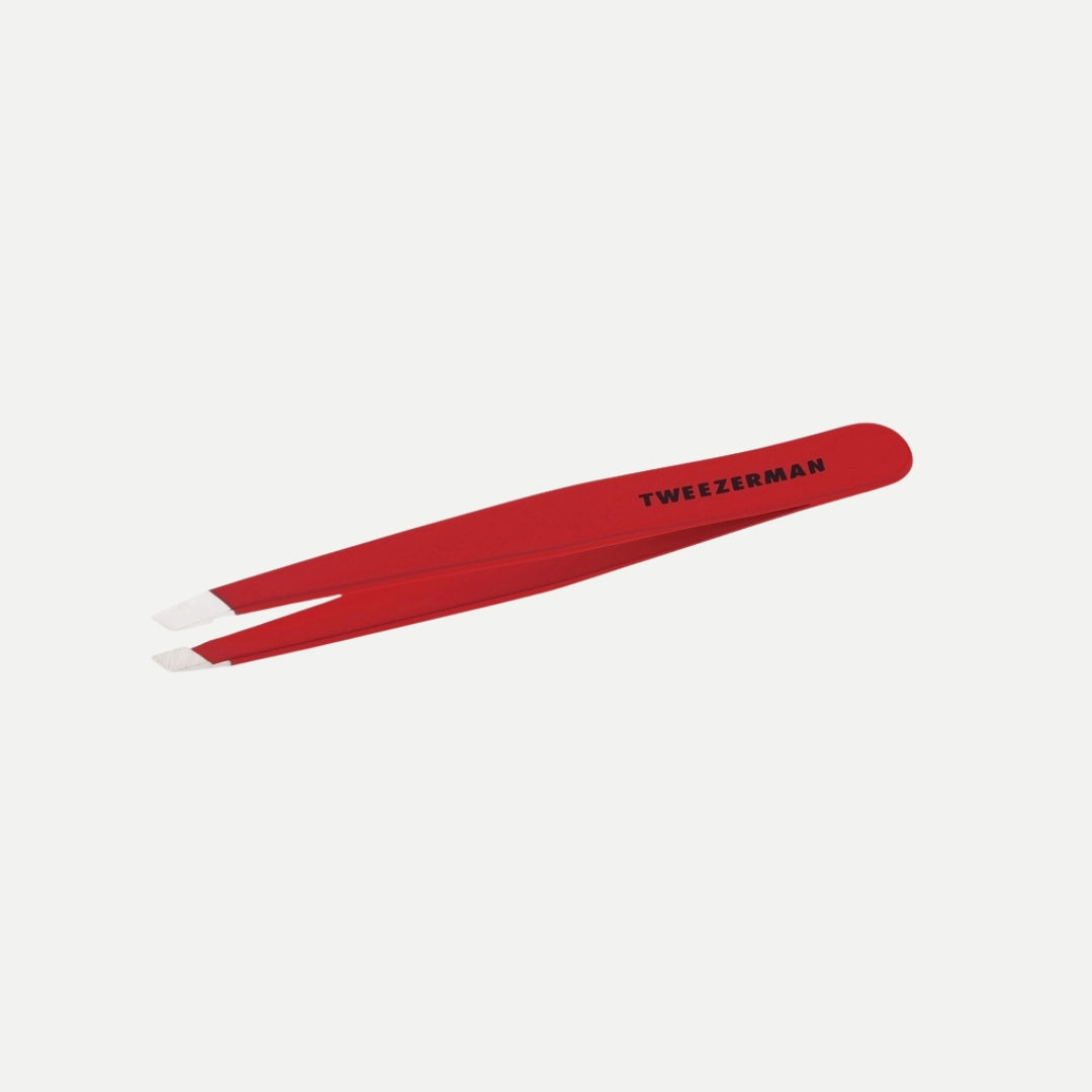 Signature Red – Slant Tweezer