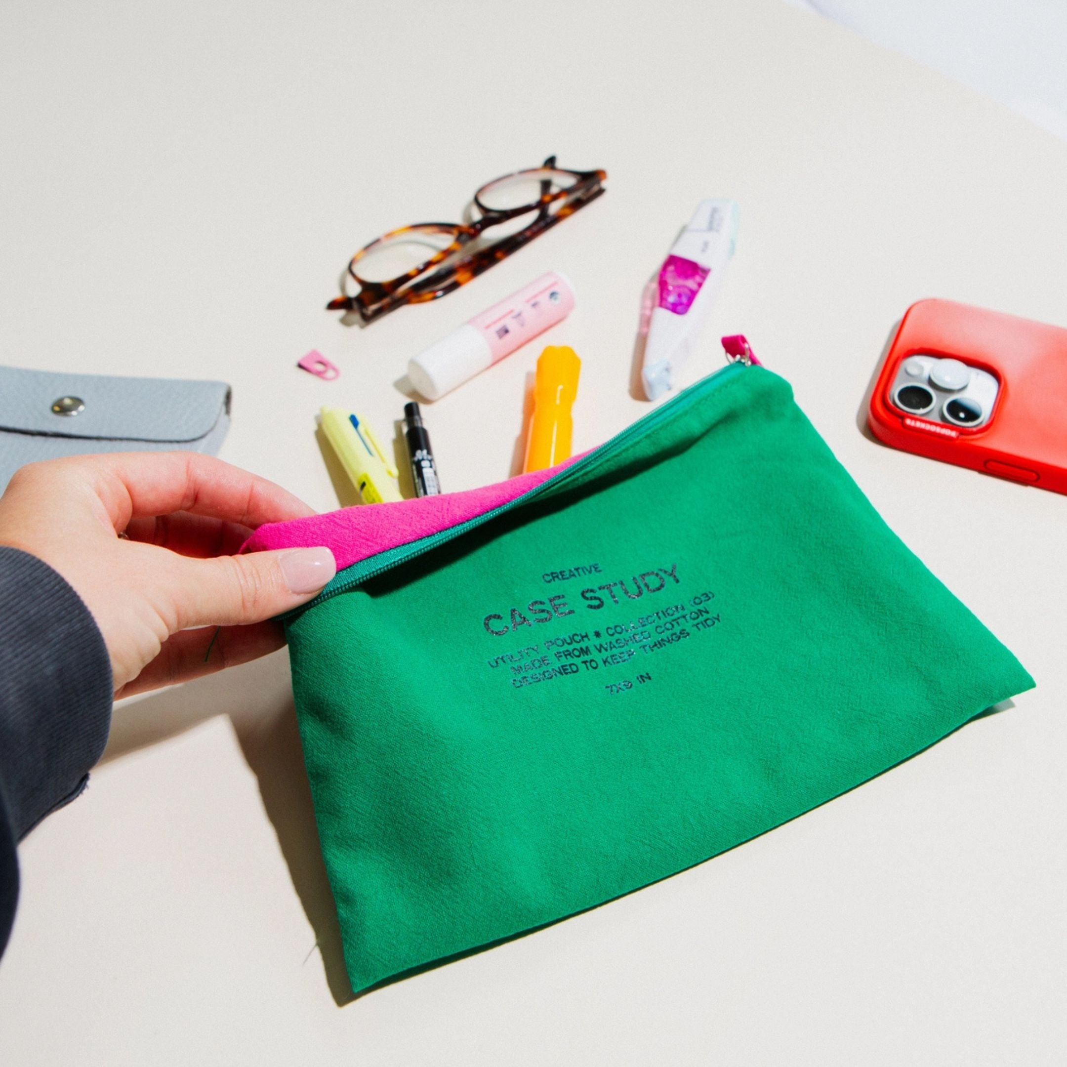 Washed Cotton Zipper Pouch - Kelly Green