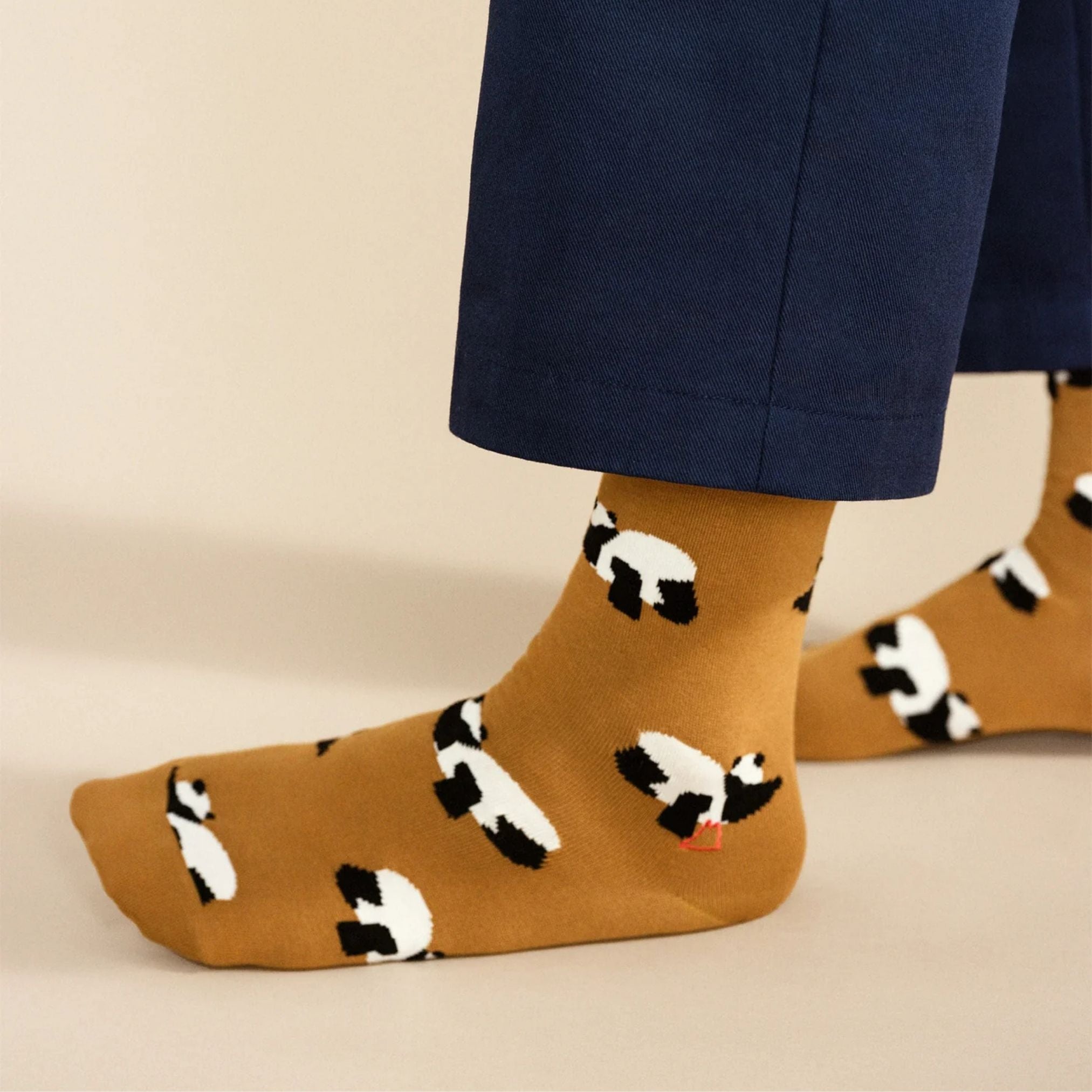 Downward Panda Men’s Crew