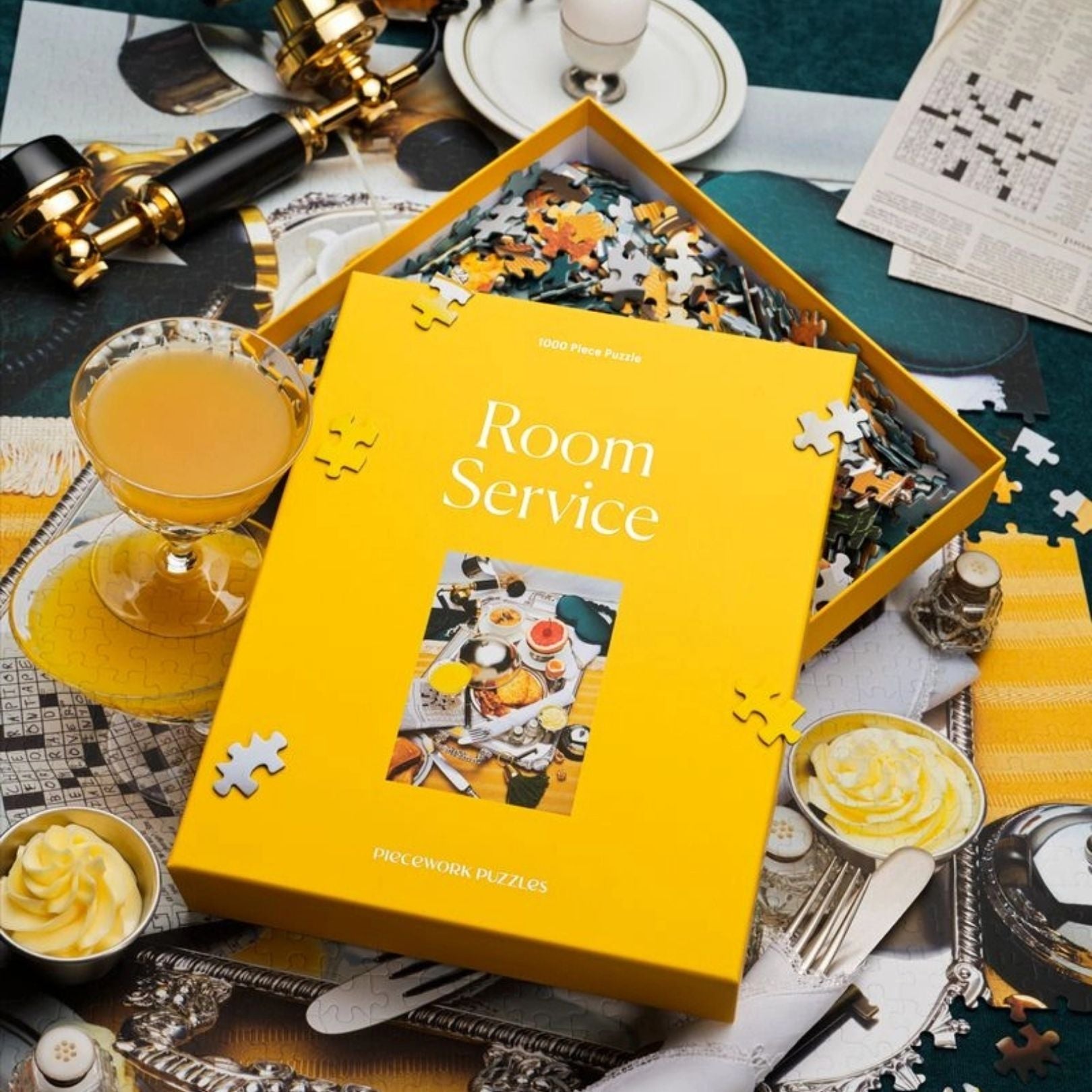 Room Service - 1000 Piece Puzzle